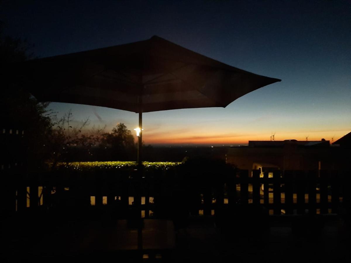 Schoene Aussicht Apartment นีเด็กเกน ภายนอก รูปภาพ